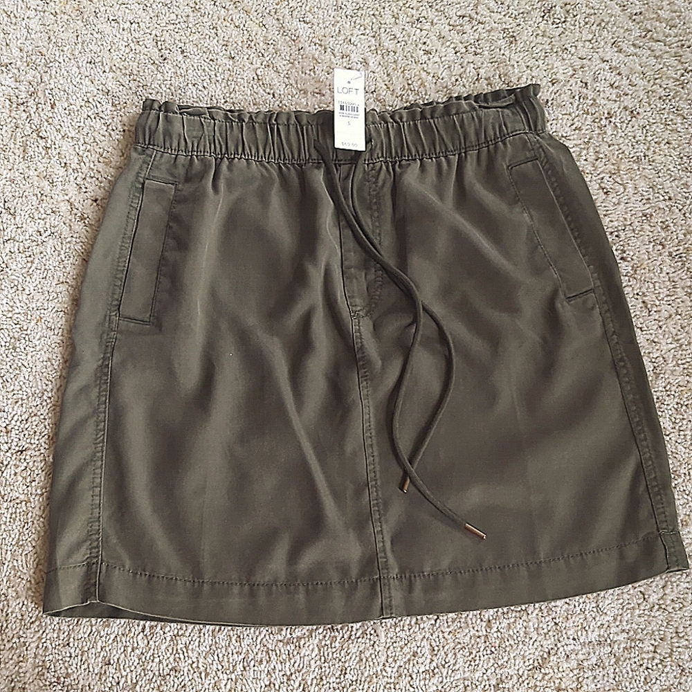 Loft Drawstring Pocket Skirt
